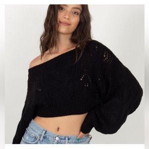 ANIMARI Black Cropped Sweater